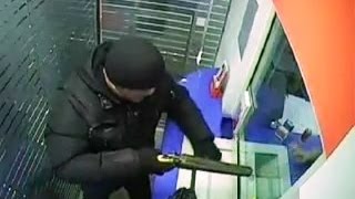 Ограбление банка в Иркутске видео с камер bank robbery [upl. by Dun871]