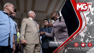 TERKINI  POLIS KENA MARAH Najib Pertahan Seorang Pelajar Law Kena Tarik Bila Tanya Soalan [upl. by Durrace]