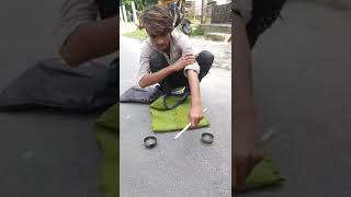 MAGIC FROM ROADSIDE AMAZING TALENT PERFEC INDIA STREET MAGIC ৷৷ [upl. by Kcirad]