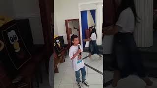 Meu filho citando os livros da Bíblia de cor que ele aprendeu com 7anos e hj com 11 ele ainda lembra [upl. by Leissam554]