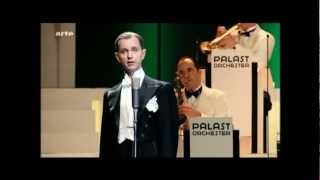 Max Raabe amp Palast Orchester Mein Gorilla hat ´ne Villa im Zoo [upl. by Mieka]