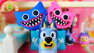 Blueys new Poppy Friends  Pretend Play Bluey Toys [upl. by Nickolaus996]