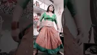 bhojpuri dance music shortvideo kajra kamar daba do a Raja 💃🏼🌹👍🏼🙏🏼 [upl. by Mingche56]