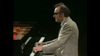 Alfred Brendel plays Schubert 2  Piano Sonatas D845 amp D850 [upl. by Nada]