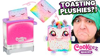 TOAST PLUSHIES Unboxing 10 Viral Mystery Plushies Cookeez Toasty Treatz [upl. by Scarito338]