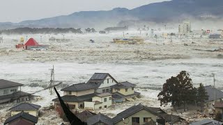 Japans first tsunami in 2024 shocked the world 76 magnitude earthquake in Ishikawa [upl. by Leirbaj275]