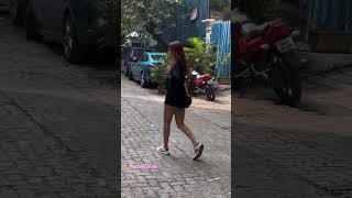 Anusha Dandekar snap at bandra AnushaDandekarbollywoodqueen instagood beauty insta interior [upl. by Adnahsal]