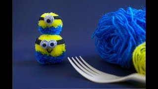 How to Make Fork Pom Poms DIY wool PomPom Minion tutorial DIY pom pom using fork [upl. by Maxama]