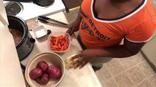 Pot roast using potatoes and carrots crock pot meal [upl. by Eedak]