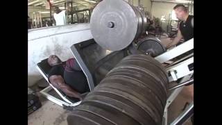 RONNIE COLEMAN PRENSA CON 2300 LIBRAS [upl. by Artemis]