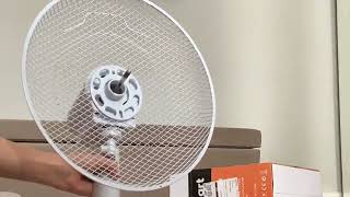 Unboxing the kmart 12” desk fan part 1 [upl. by Rimas]