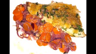 Branzino 0002 gratinato accompagnato con cipolle e carote 0001 [upl. by Mehetabel]