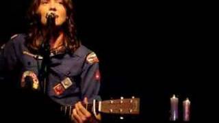 Brandi Carlile  Happy live [upl. by Nylzor305]