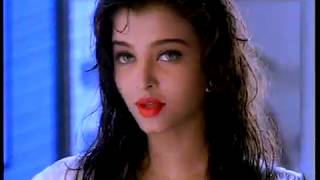 1995 Pepsi  Aamir Khan Mahima Chaudhary amp Aishwarya Rai [upl. by Tnerual]