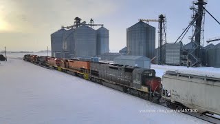 Former NS and SP power on the Rapid City Pierre amp Eastern Railroad SP SD45T2 SD402s RCPE [upl. by Einehpets]