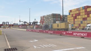 What would a dock worker strike mean for Port Houston [upl. by Adnohsad843]