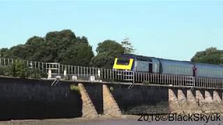 HST Class 43 passing Powderham Castle and Starcross in 4K [upl. by Ime]