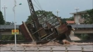 Typhoon Haiyan Dramatic moment sand dredgers smash into China bridge [upl. by Lois]