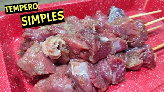 COMO TEMPERAR ESPETINHO DE CARNE COM TEMPERO SIMPLES [upl. by Jonna]