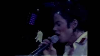 Michael Jackson  Earth Song Royal Concert Live in Brunei 1996 [upl. by Vaasta]