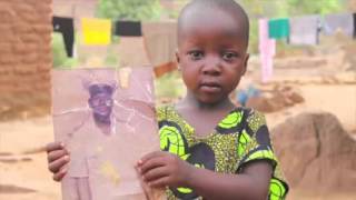 Métropolis sur Arte parle de la Biennale Africaine de la Photographie 2015 [upl. by Arva217]