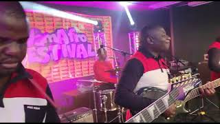 Alick Macheso in UK 20 May 2023 Kusina Mai Hakuendwi Song [upl. by Iturk]