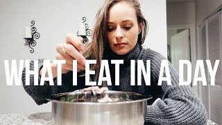 What I Eat In A Day full day of eating  RENEE AMBERG [upl. by Ledua]