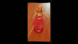 Barbie 12 tanzen Prinzessin 2006 mit Funktion  Barbie 12 dancing Princess interactive Review [upl. by Nenney356]