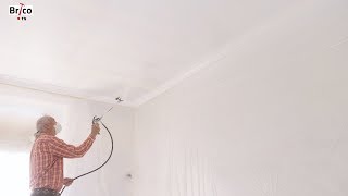 Peindre le plafond au pistolet airless basse pression  Tuto Brico avec Robert [upl. by Jarrid]