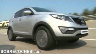 KIA Sportage En movimiento  SOBRECOCHEScom [upl. by Iredale]