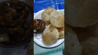 luchi diya chili chickenchilichicken foodie youtubeshorts viralshort [upl. by Ardnosac]