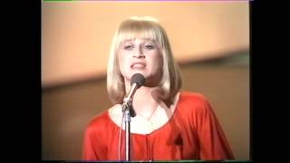 Un deux trois  France 1976  Eurovision songs with live orchestra [upl. by Ellessig133]