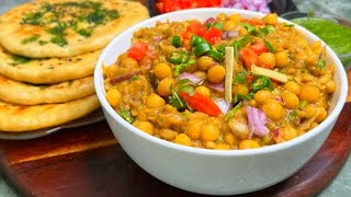 Delhi Style Matar Kulcha 🫶🏻 Chole Kulcha  Delhi Famous Chole Matar Kulche Ki Recipe 🫶🏻 [upl. by Nnanaej52]