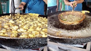 Maharashtra famous street food batata vada [upl. by Hinze]