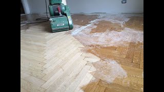 Levigatura parquet Milano e Provincia con levigatrice a nastro E finitura Vernice Acqua [upl. by Negaem]