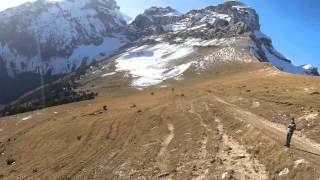 Rotmilan Midi at Col De Faisses [upl. by Ynar936]