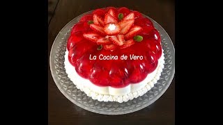 Gelatina de fresas con crema y leche condensada [upl. by Larual]