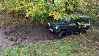 Land Rover Defender td5 off road the difference between no diff lock and using it big wheel lift [upl. by Niamert455]