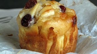 Como hacer Muffins Grandes de Chocolate Blanco con Arándanos Receta fácil [upl. by Endo882]