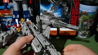 Transformers 2007 Target Exclusive Deep Space Starscream Review 13 [upl. by Hairaza500]