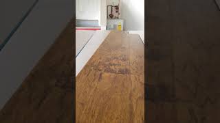 Flooring CAROLINA HICKORY HDF Hardwood 12 in Thick x 12 in MULTIWIDTH WaterProof Surface amp Locking [upl. by Sirtaeb]