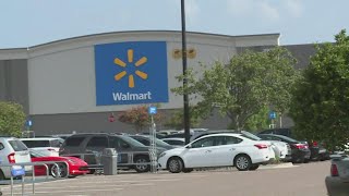 Hey pervert  Woman chases down man she says exposed himself in a Jacksonville Walmart [upl. by Aratahc]