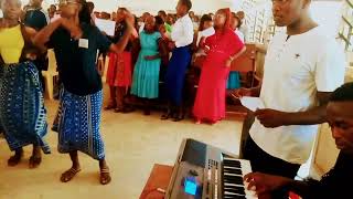 Neno Asante by Victor Murishiwa performed by Pwani University choir 💯 [upl. by Aifas]