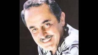 Melhem Barakat  3ala babi wa2ef amarein [upl. by Lamont]