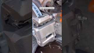 My mobile mechanic brake bleed procedure brakes brakebleed brake brakepads mechaniclife [upl. by Hploda]