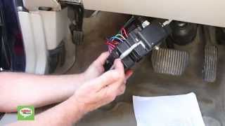 Volvo Central Electronic Module CEM Removal Procedure for XC90 XC70 V70 S60 S80 1999  2004 [upl. by Mariann]