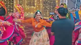 shivani kumari ka new song  chatak matak चटक मटक song aa gaya dekh lo pura dance SKOShortsr8y [upl. by Lysander]