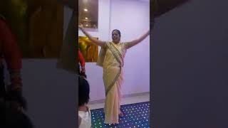 Tunna tunna Tata tunna hogi makhnaexflorepage dance trending youtubvideo haryanvisong beauti [upl. by Adlemi]