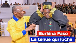 Voici la nouvelle tenue des juges au Burkina Faso et certains se moquent [upl. by Neile613]