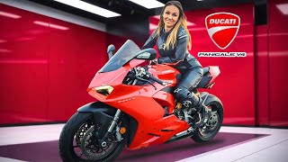 2025 NEW DUCATI PANIGALE V4 AND V4 S FIRST LOOK AND SPECS [upl. by Leen487]